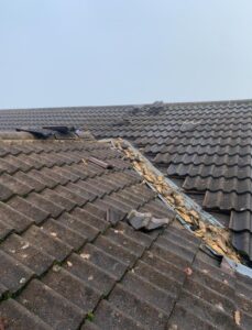 Roofers Poole fix a roof